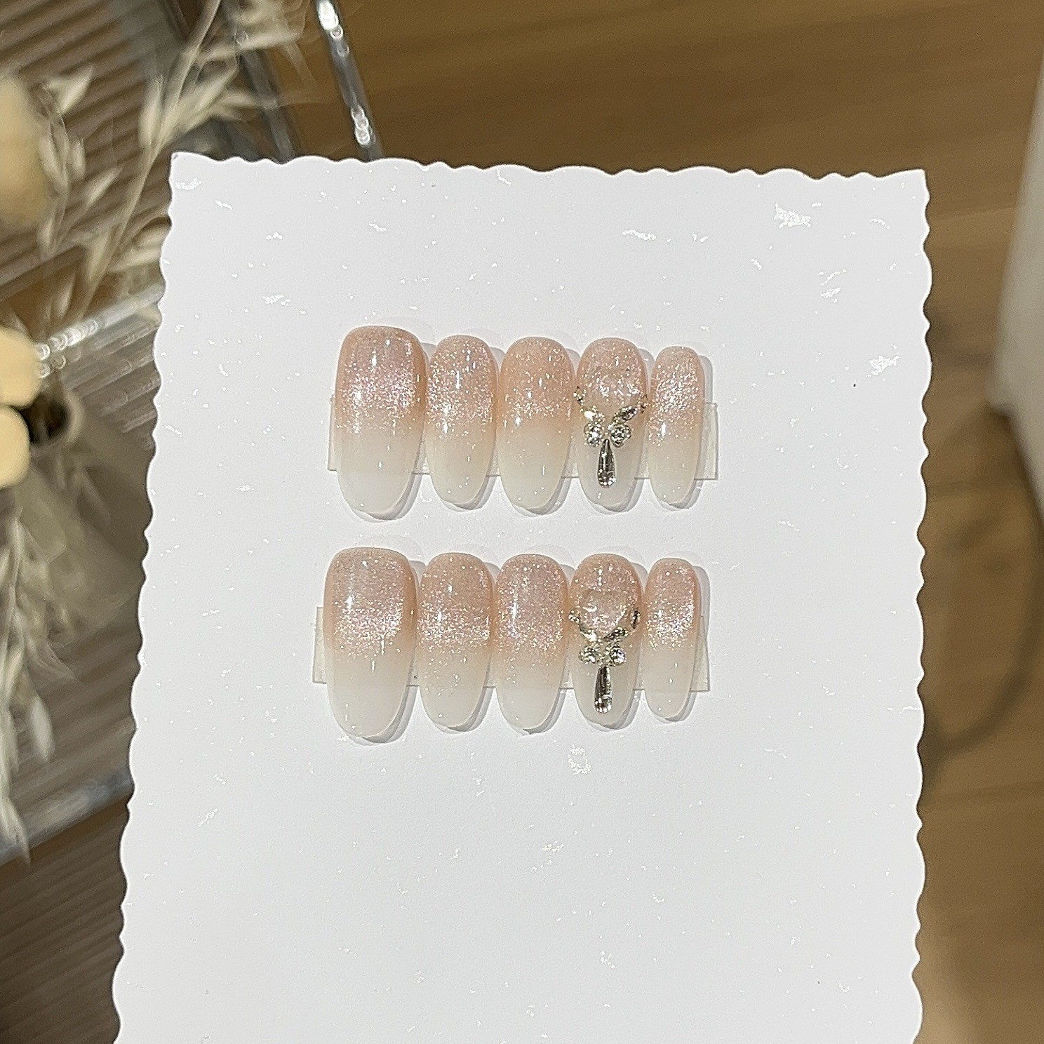 10Pcs Handmade Nude Pink Cat Eye Nails Shiny Rhinestone Pure Aesthetic