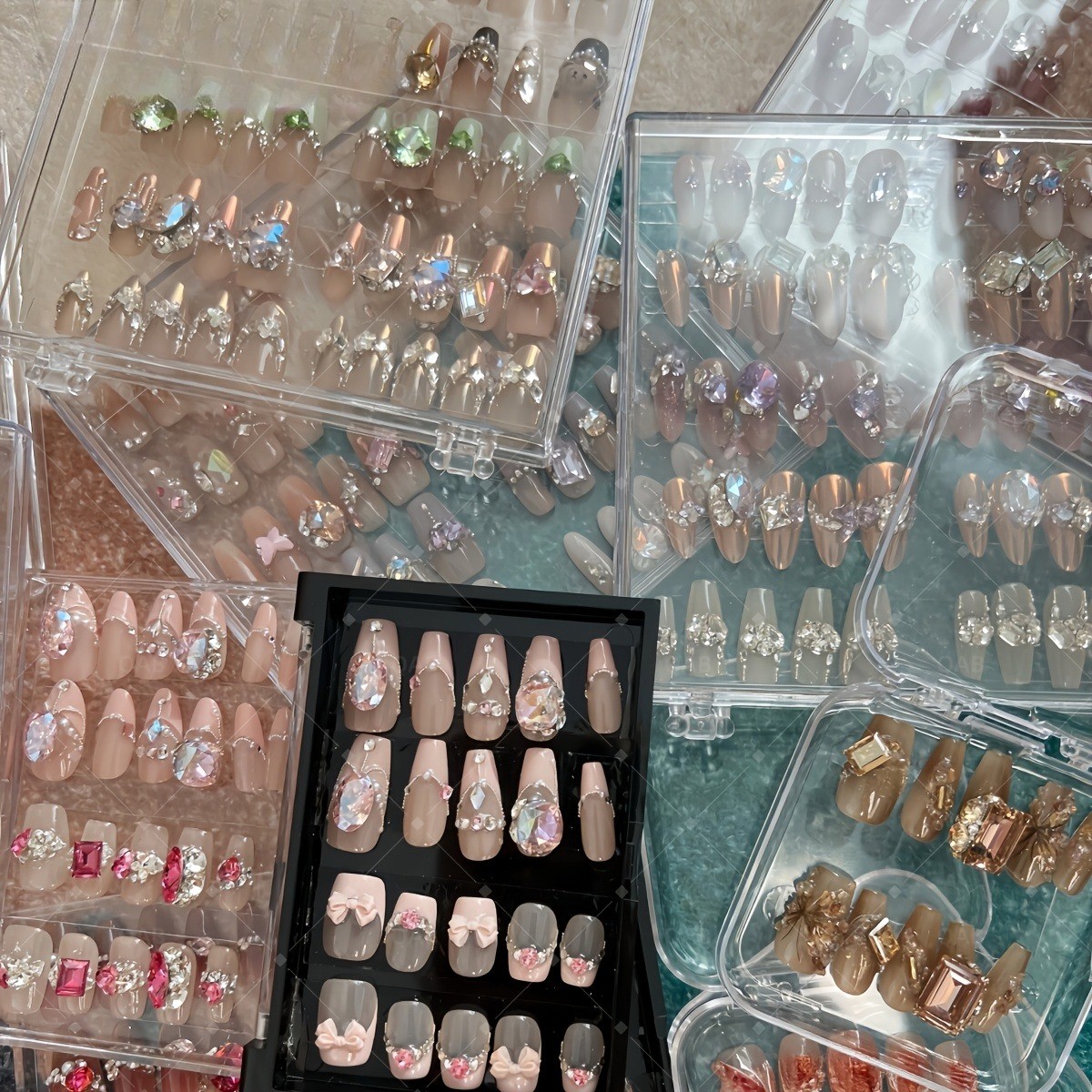 40 Random Nail Art Pcs, Various Lengths and Shapes of Long and Short Fake Nails