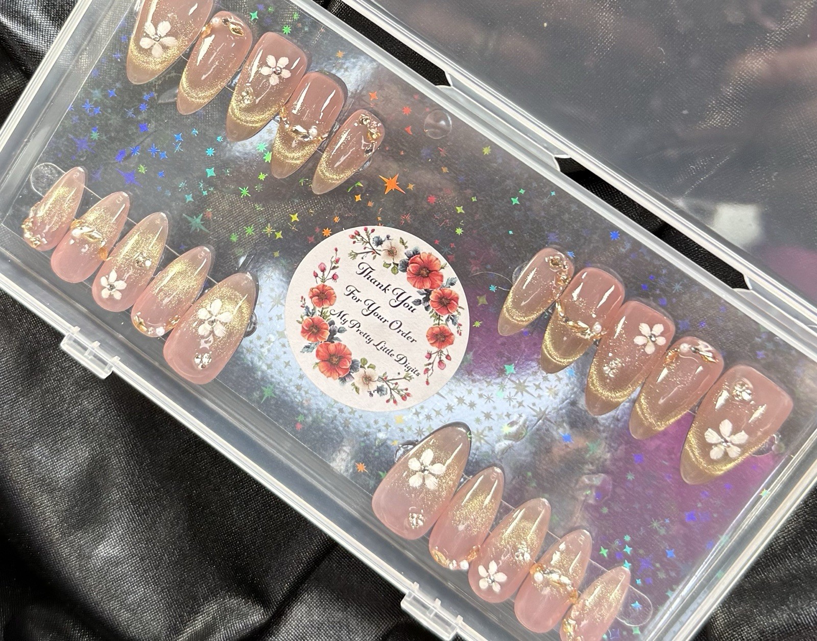 Handmade Press on nails, Magnetic Gold W/Flowers & Gems~Includes Free Gifts💝