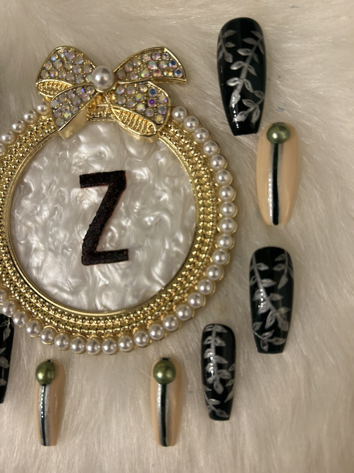 Z NAILZ! Gorgeous Set Of Dk Green/Beige L Coffin W/Bling Press On Nails