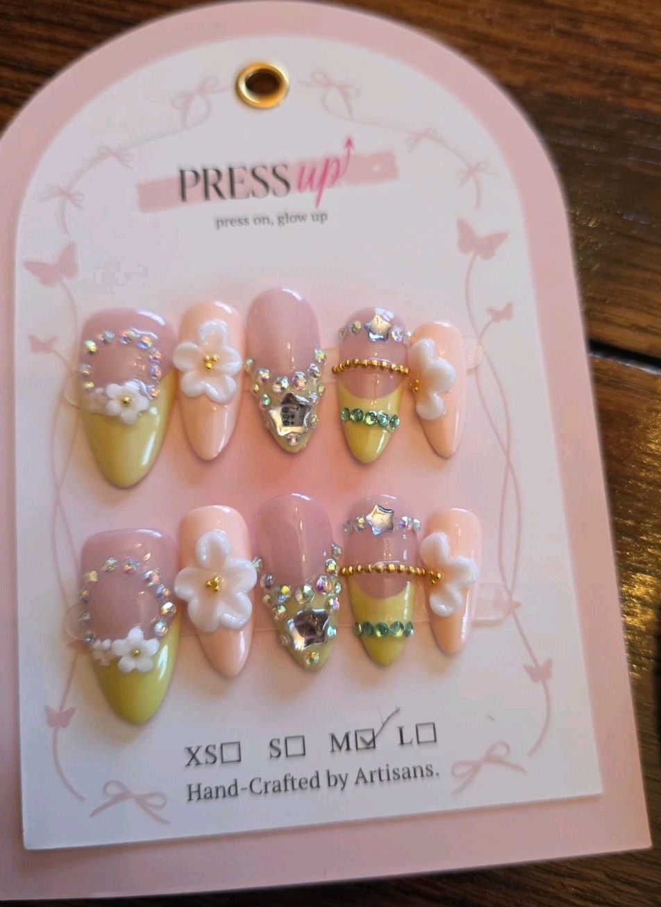Gorgeous 3D Set Press-On Nails Yellow Pink Floral 1″ (2.5 Cm) Medium Width