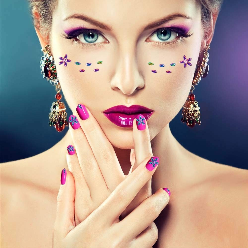 Ultimate 6400pcs Nail Art Rhinestones and Glitter Kit for Fashion Forward Looks