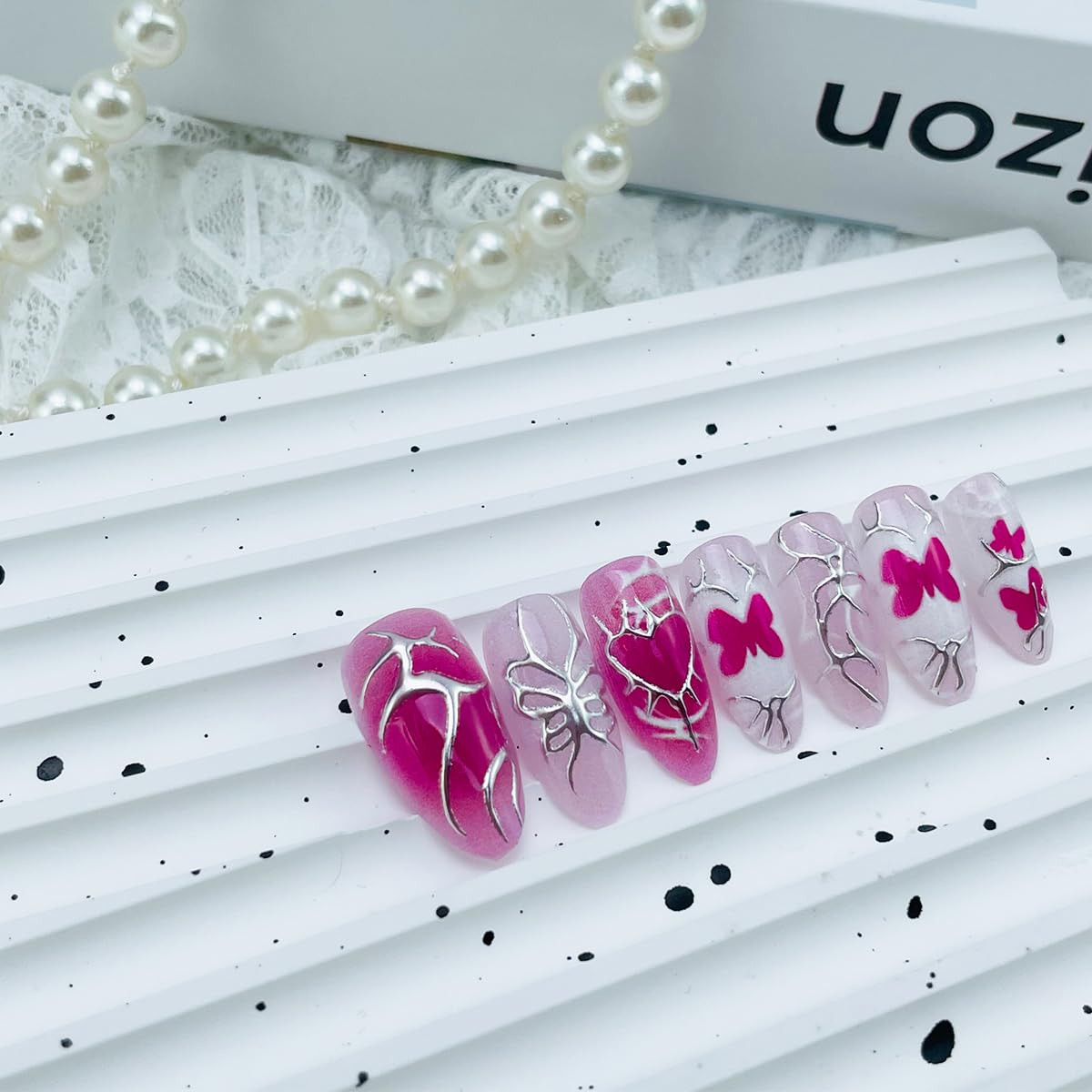 30Pcs Rose Red Y2K Press on Nails, Medium Almond Shape, Acrylic Material, Full C
