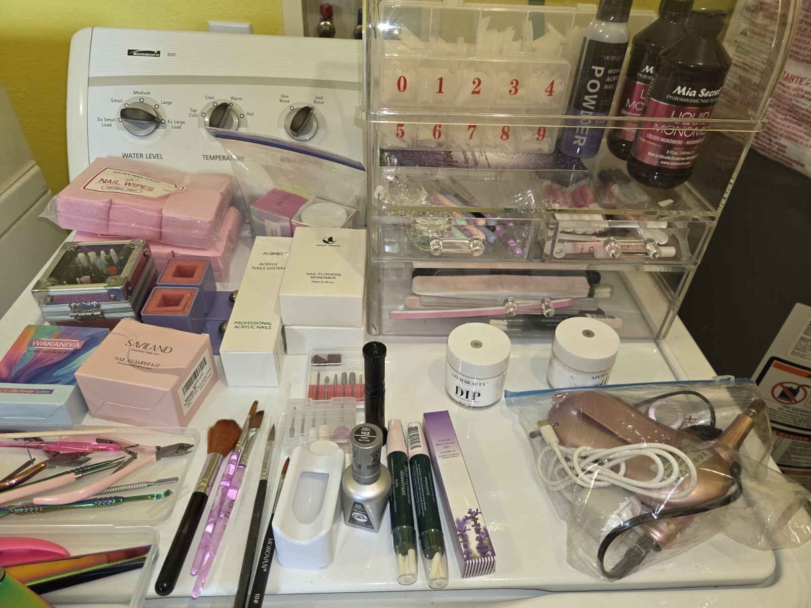 Complete Beginners Nail Salon Set. Everything A New Nail Technician Could Want.