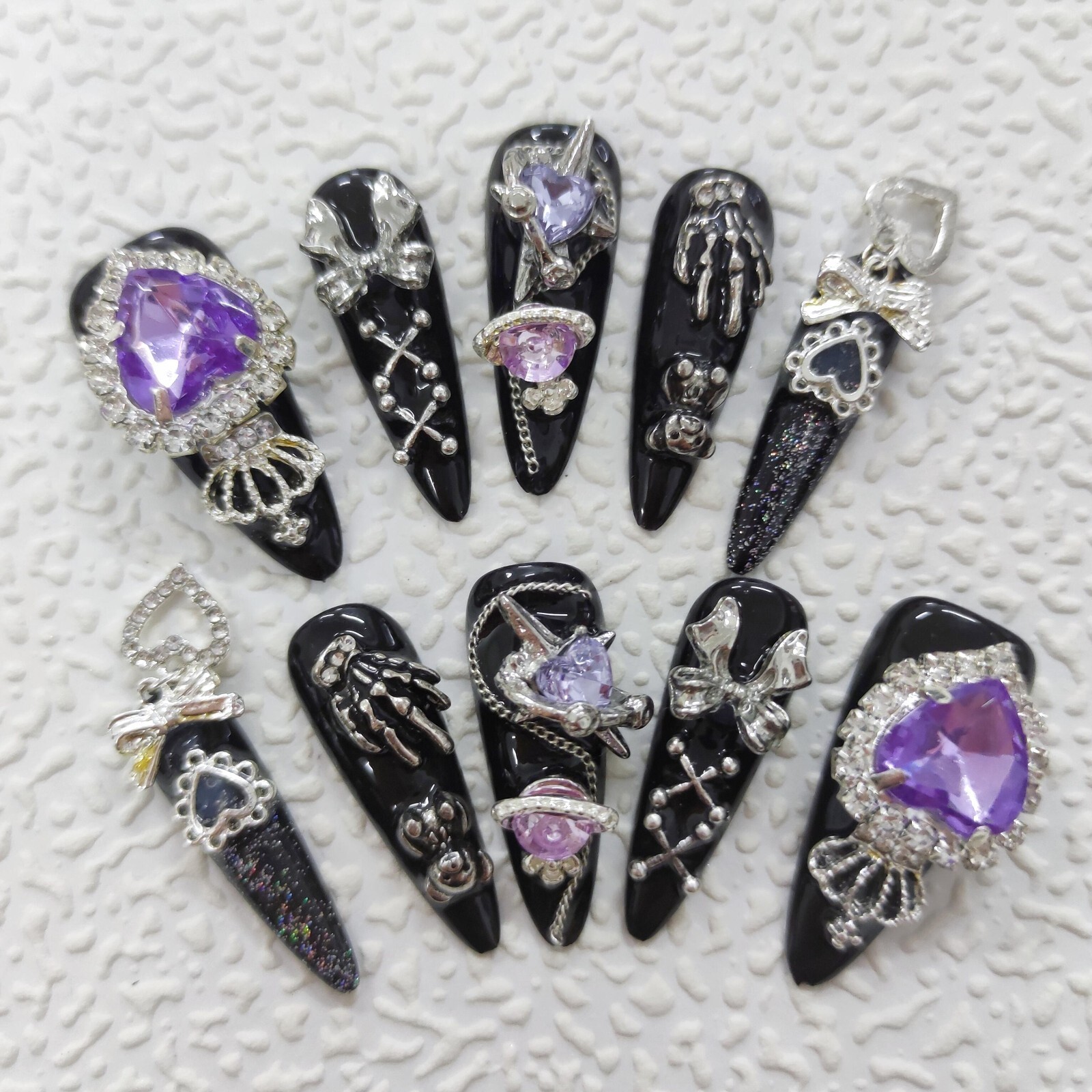 Dark purple heart
