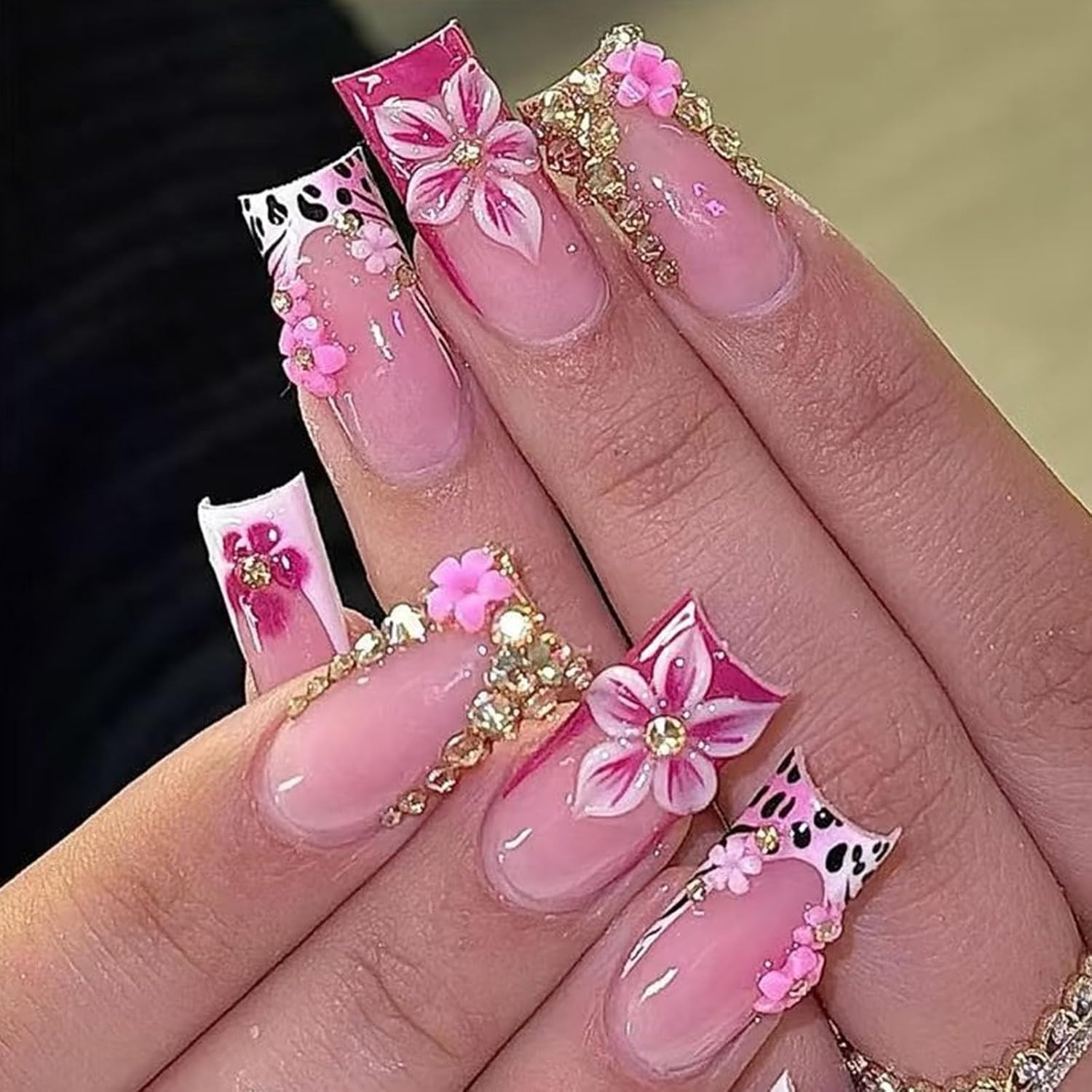Medium Press on Nails Square White French Tip False Nails with Glitter Design Cu