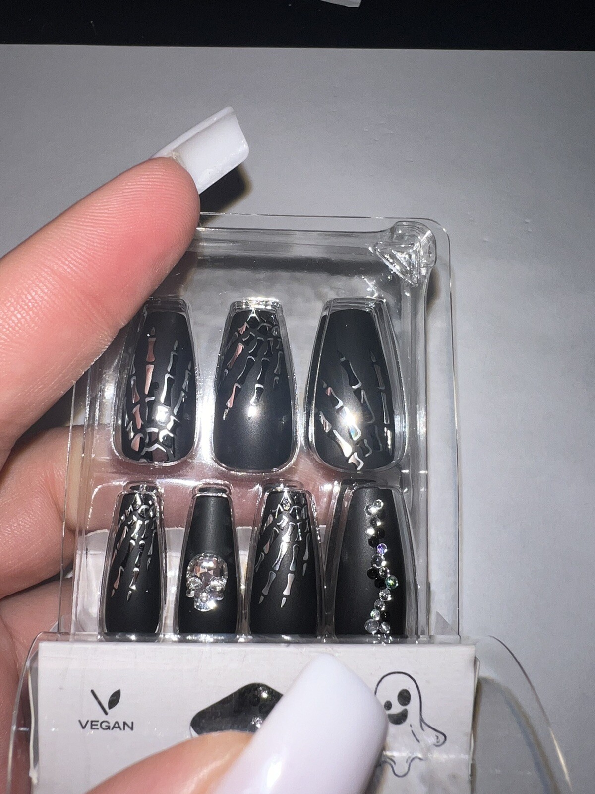 24pc Claire’s Fake False Press On Nails Glue On Vegan Black Skeleton Coffin