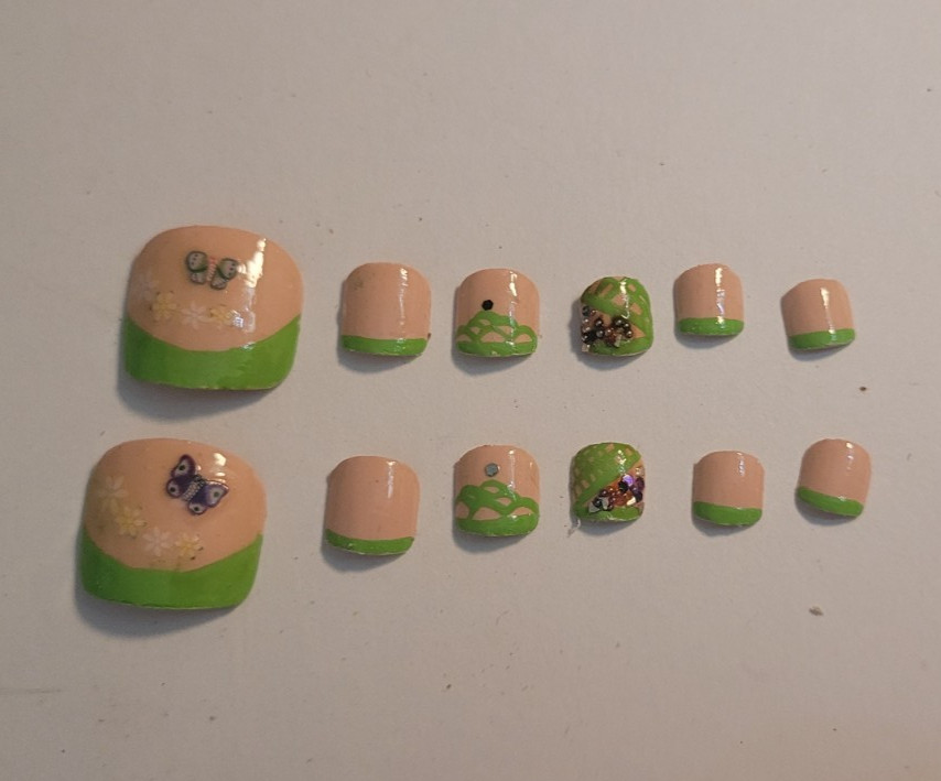 Kawaii Press-On nails Toe Finger| Green French Size Small