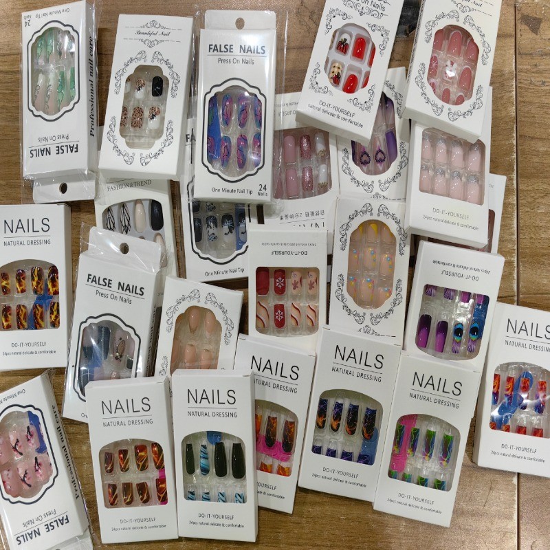 240Pcs nail art random style mixed style full of vitality removable fake nail