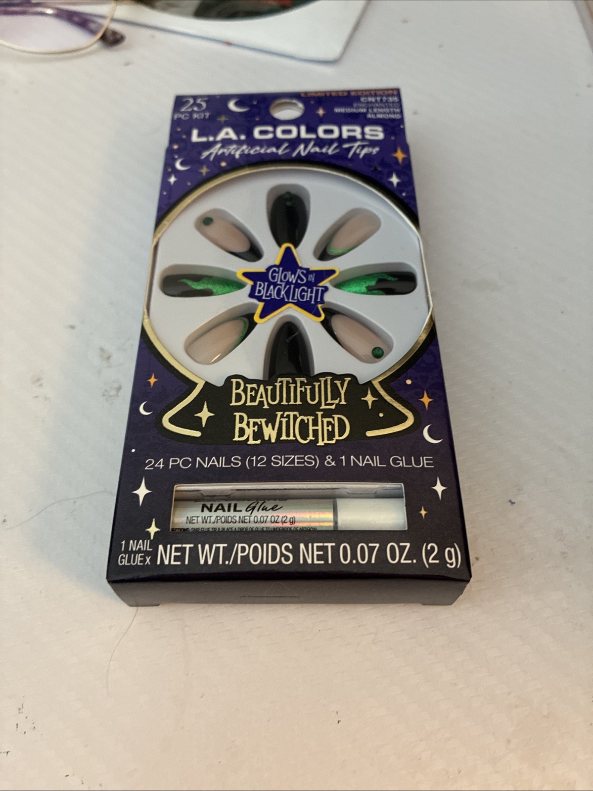 L.A. Colors beautifully Bewitched 24 PC nails (12 Sizes) & 1 Nail Glue