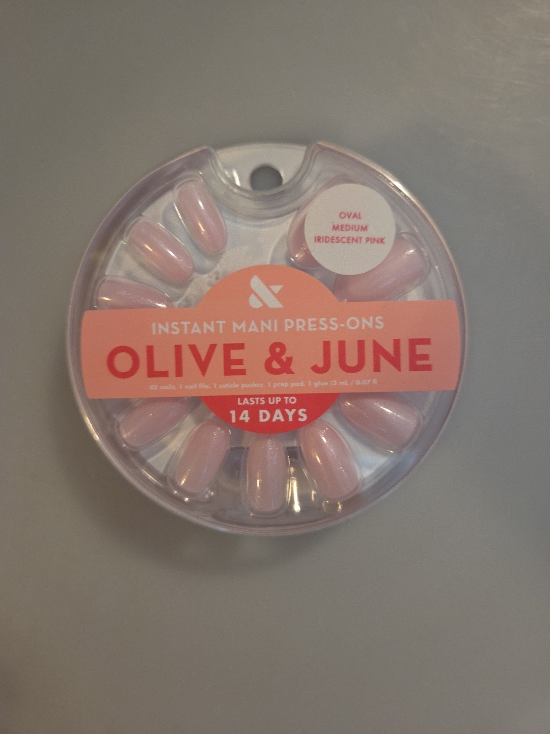 Olive & June Instant Mani Press On Sheer Lavender Shimmer Nails