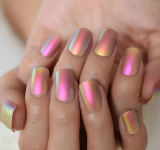 24 Desert Glow Short Matte Chrome Holographic iridescent Press on nails glue on