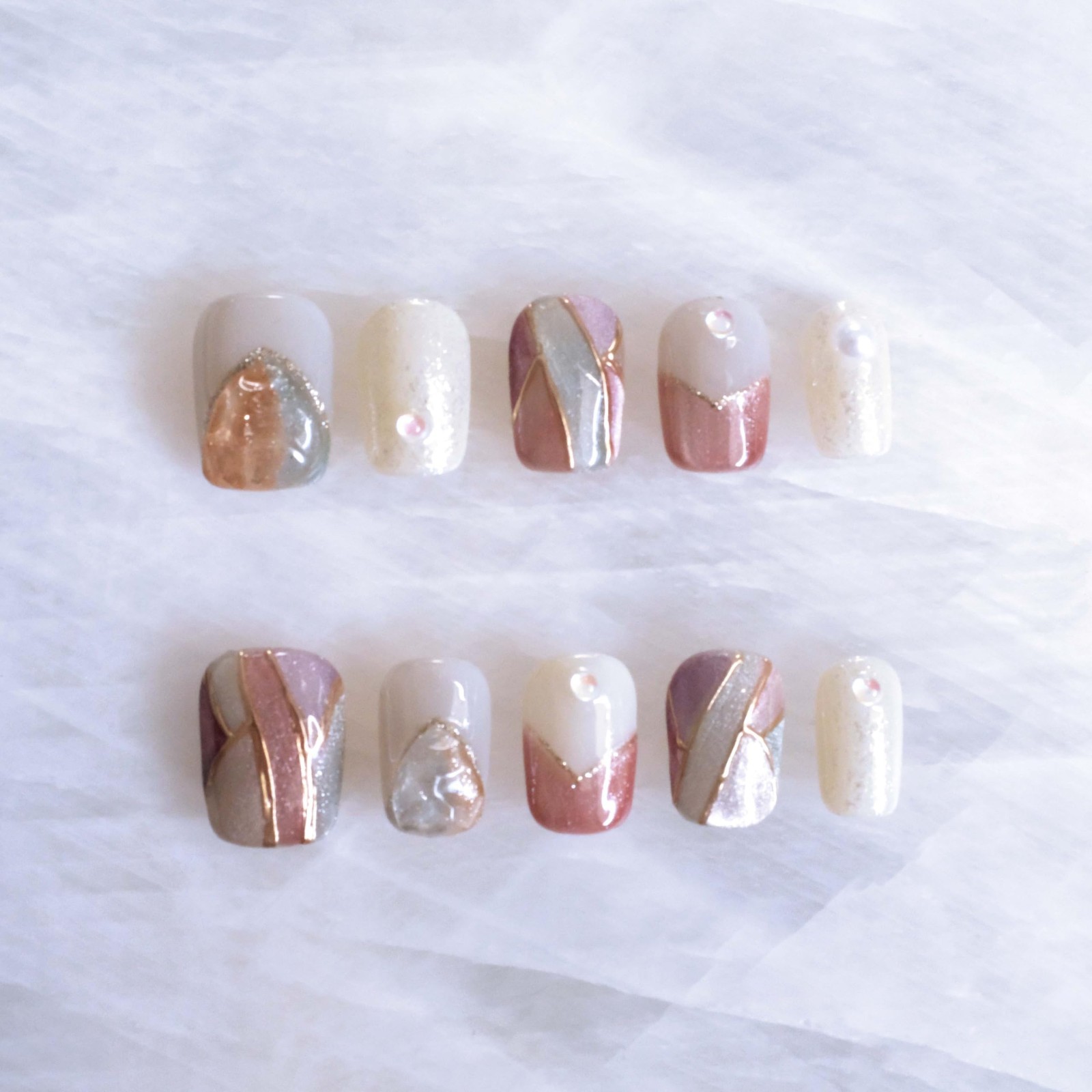 Colorful Geometric Cat Eye Press-On Nails – Short Square Gel Fake Nails, 10 Pcs