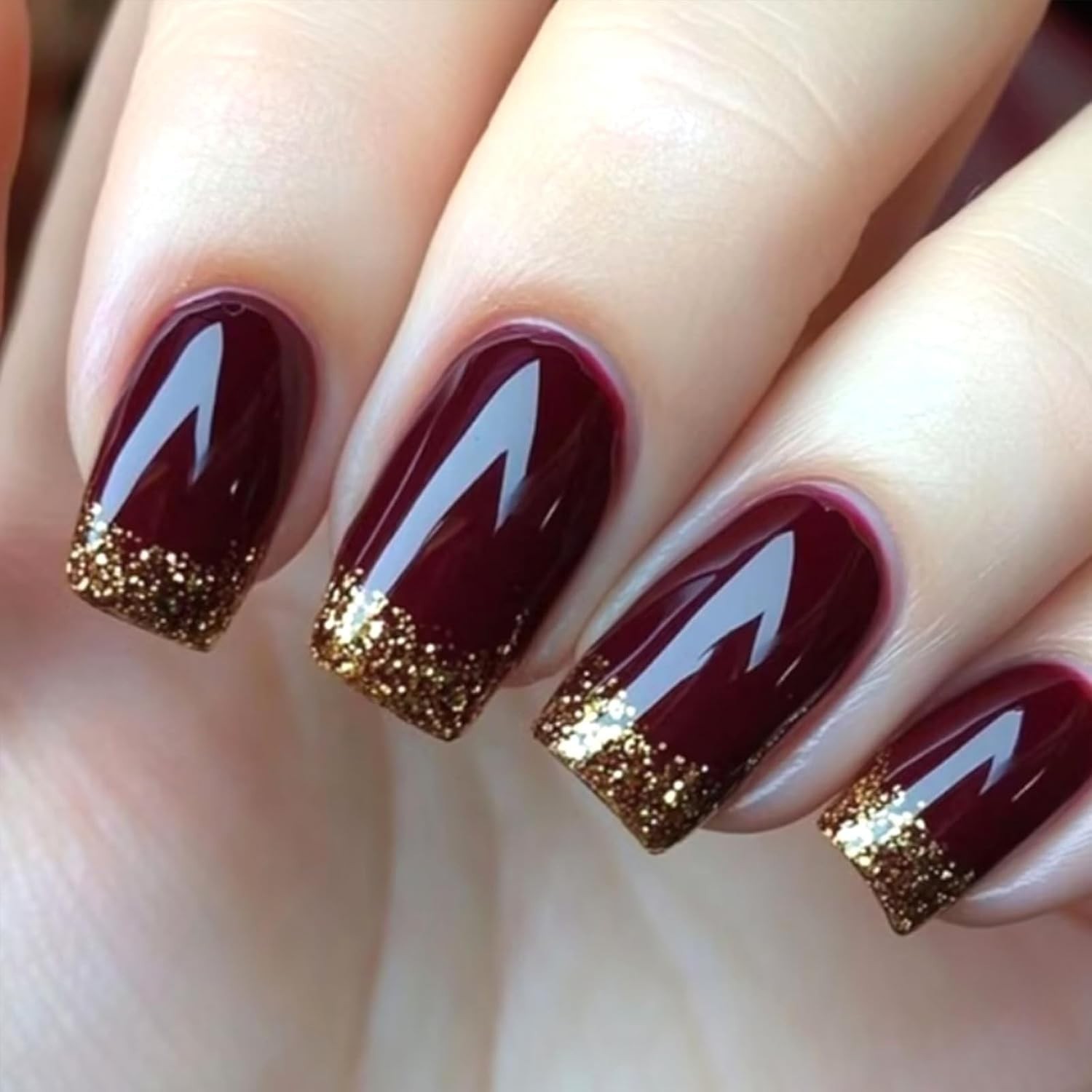 Square Press on Nails Medium Fake Nails with Designs Gold Sequins Stick on Na…