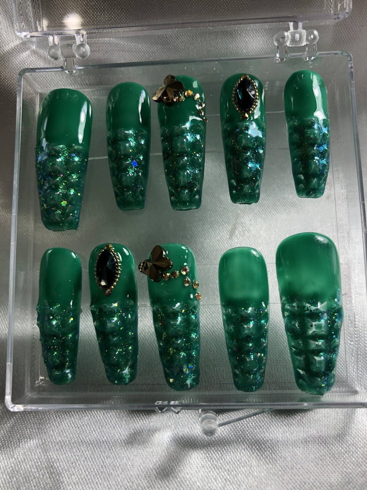 Z CLAWZ! New Design On The Nail Market! Looks And Feels Like Alligator Skin.