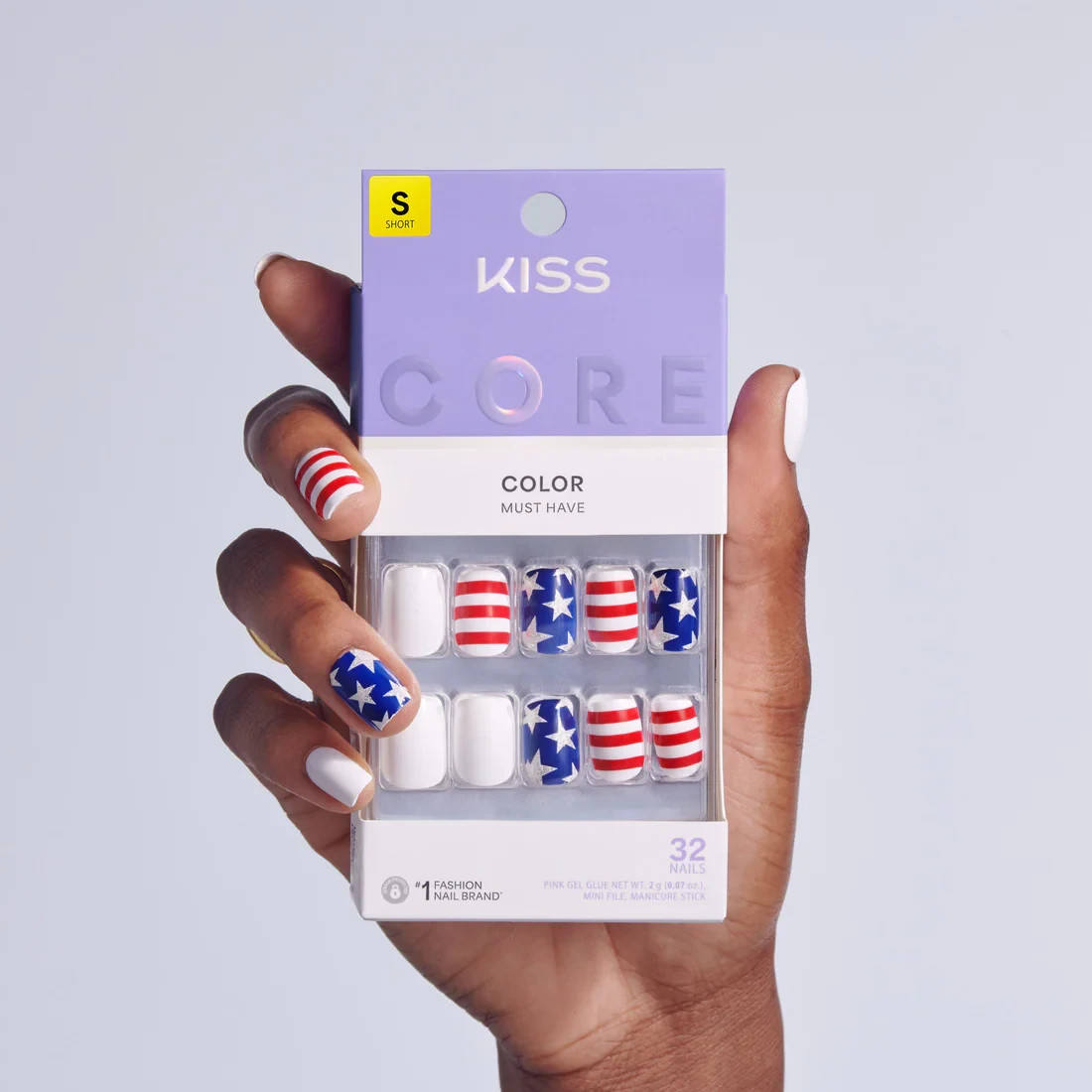 KISS 32 GLUE ON NAILS SHORT SQUOVAL RED, WHITE & BLUE MELODY IN MOTION FLAG NEW
