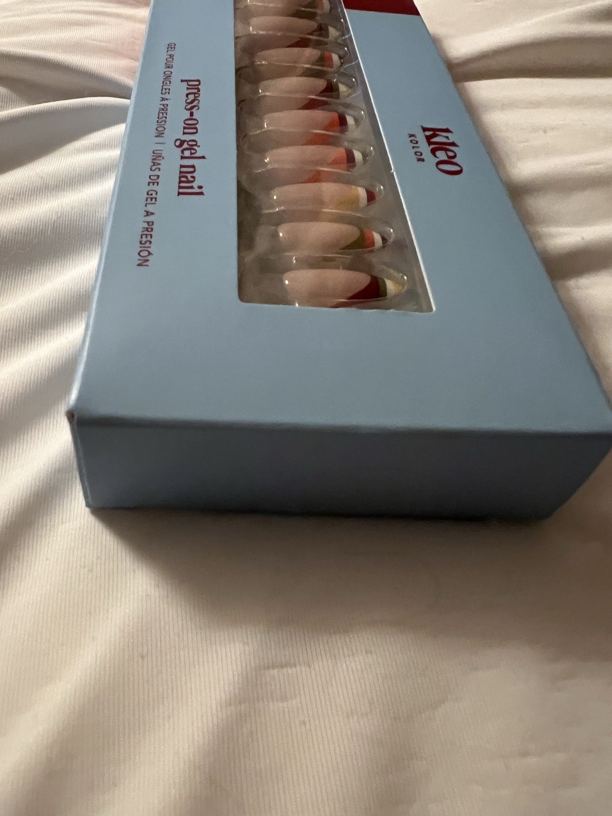 NEW Kleo Kolor Press-On Gel Nails French Tip Tres Prep-Med. Almond PMD294