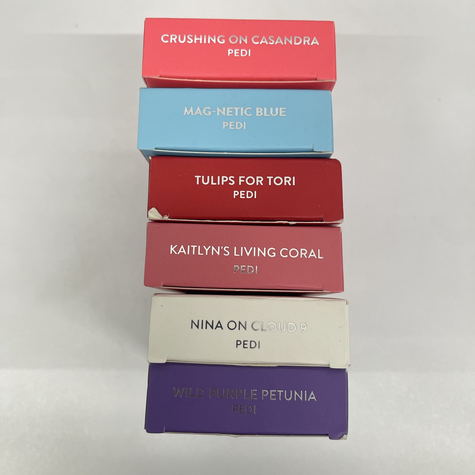 Red Aspen Nail Dashes Reusable Pop On Pedicure Kit Purple Coral White Red Blue