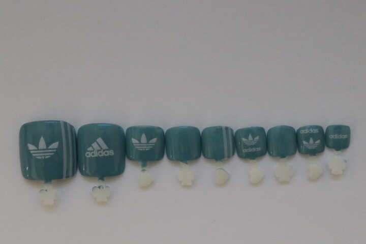 ADIDAS old school track suit inspired- press on Toe nail set-Set of 18