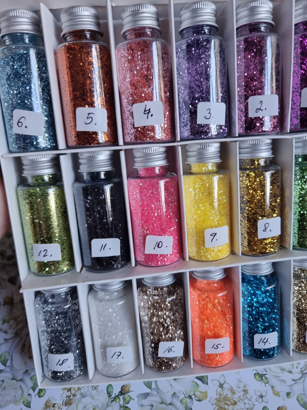 2 packs of gliter for nail art and crafts. Choose 1 get other random colour free