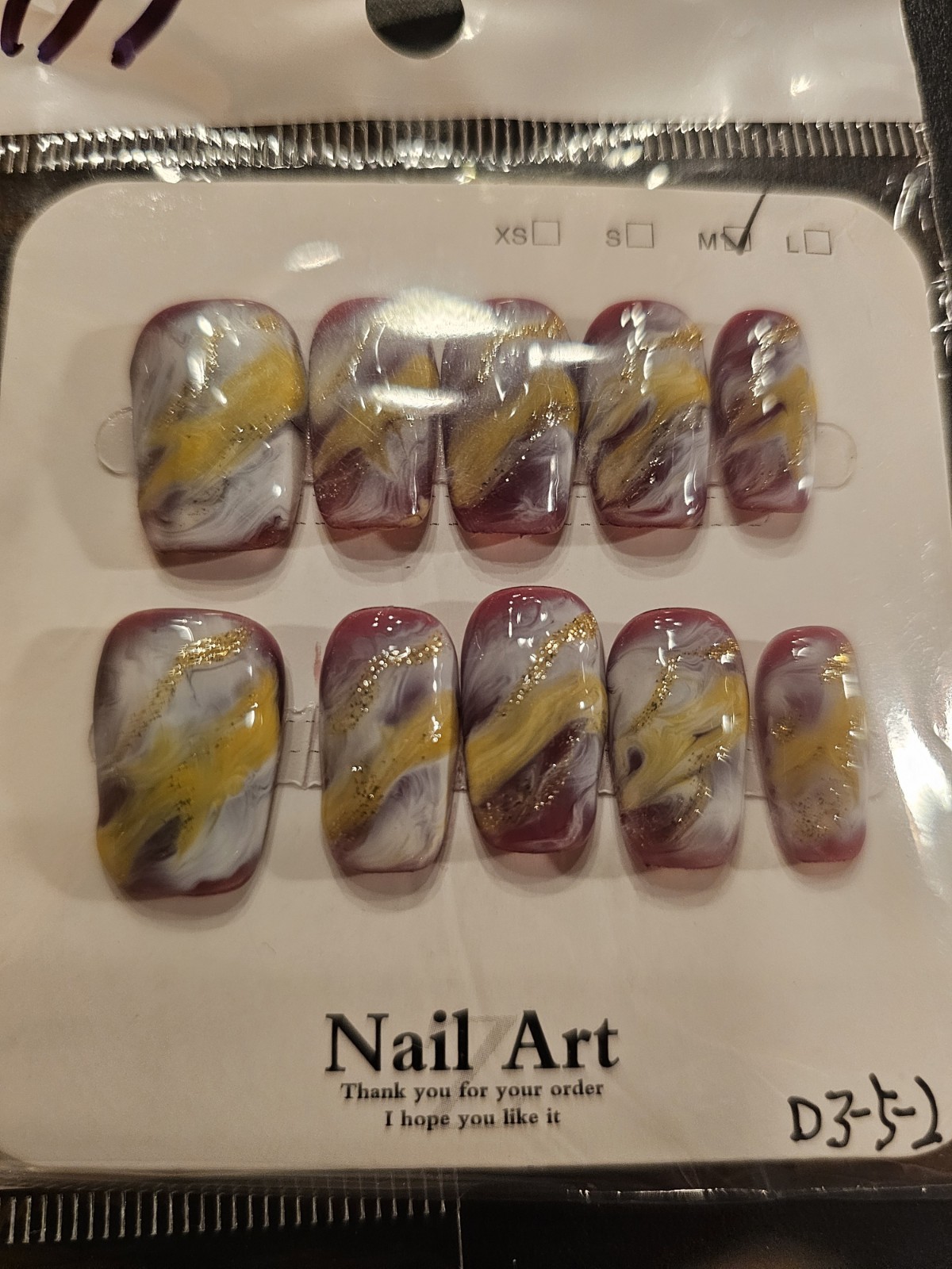 Size Medium – Medium Length Press-On Nails with Sticky Tabs Included. New In Box