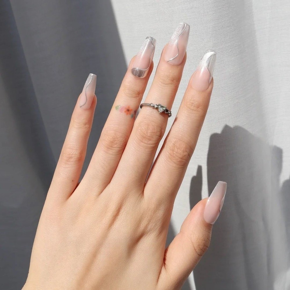 Nail Reformation 30pc Press On Nails Coffin French Tip Silver Swirl