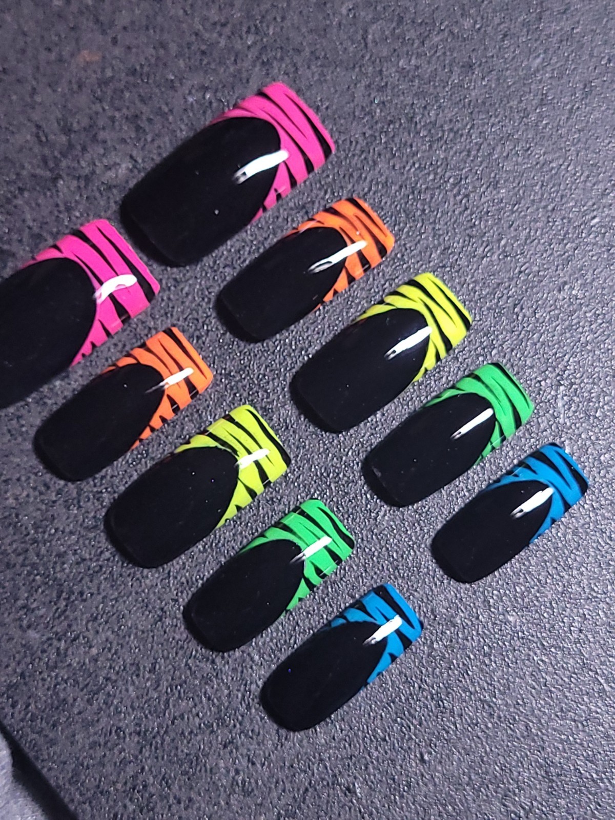 Custom Gel Press on Nails fake nails Handmade 10 pc set SMALL Neon Rainbow Strip