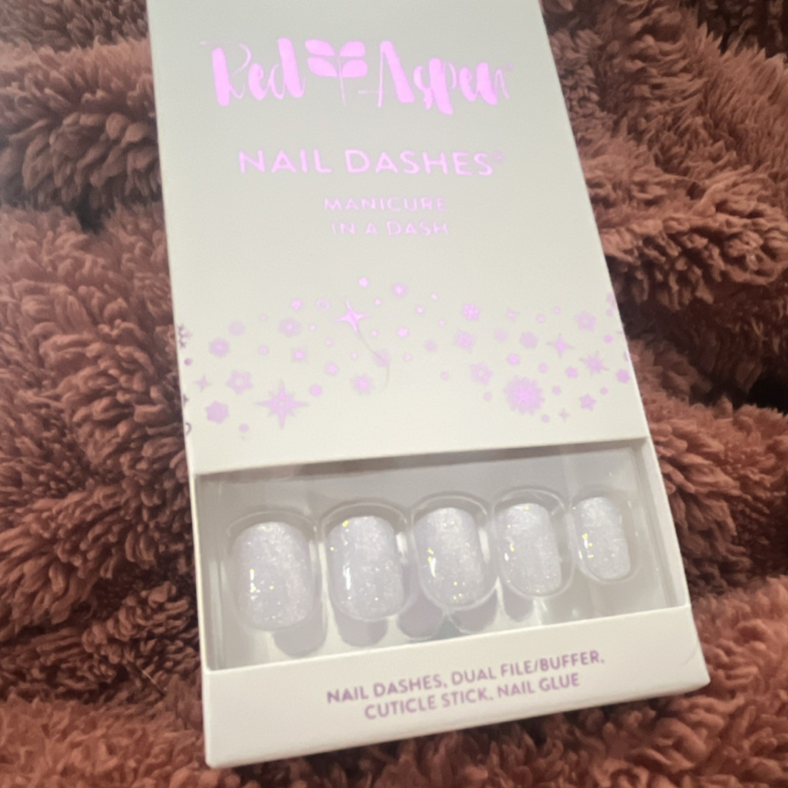 Red Aspen Press-On Nails White Glitter Square Cara-SEL Horse Glue Included