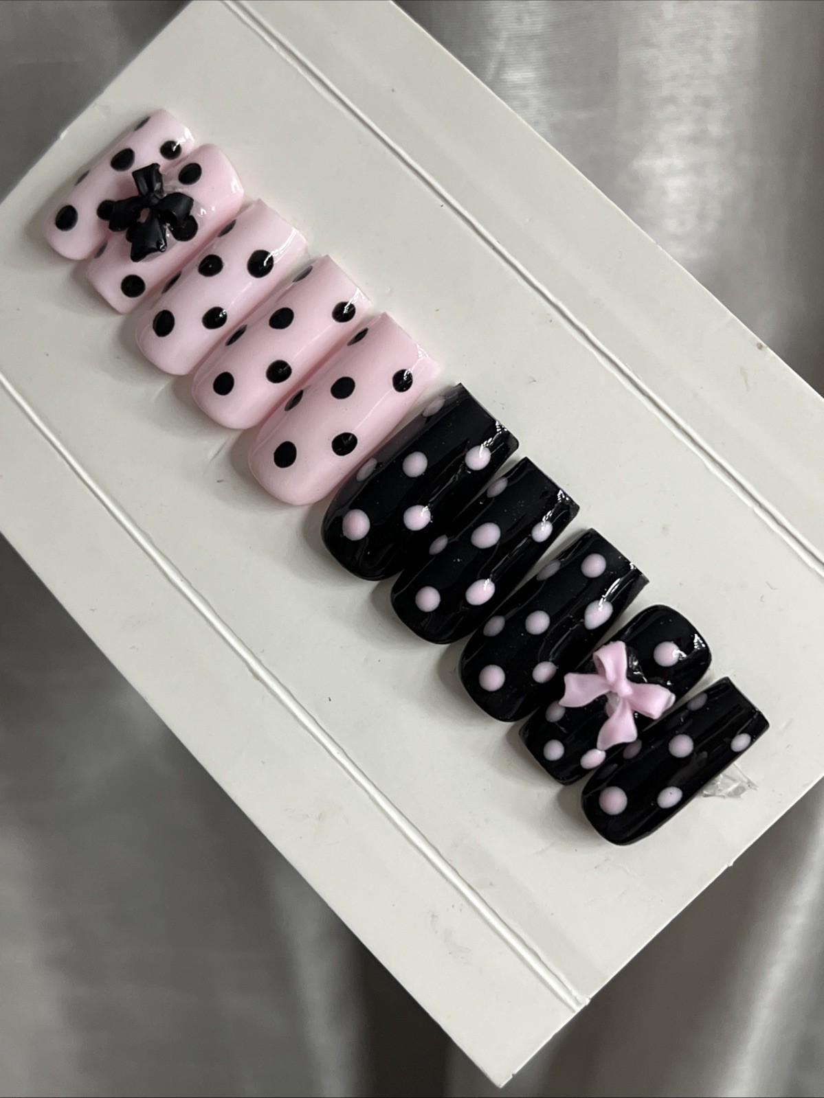 🌸 CUSTOM Press On Nails PINK BLACK POLKA DOTS BOW 10p SET W Kit