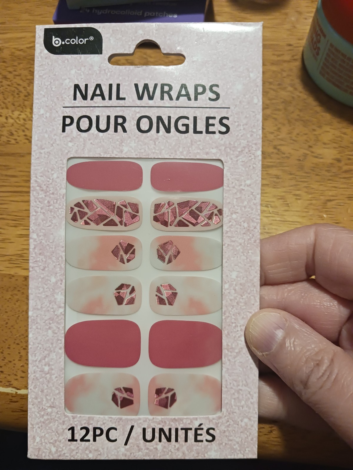 b.color Press-On Nails Pink Beige Multicolor Shiny Oval Pre-Designed Set