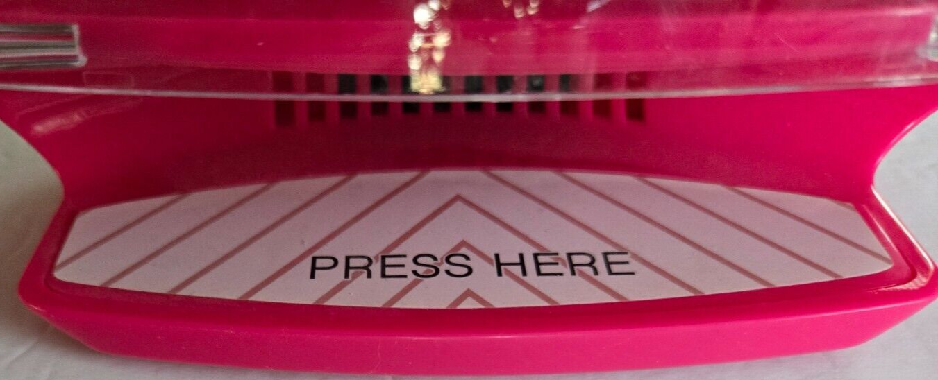 7 Piece SALON NAIL STATION Markwins Color Workshop 6 Nail Polish & Dryer Kit New