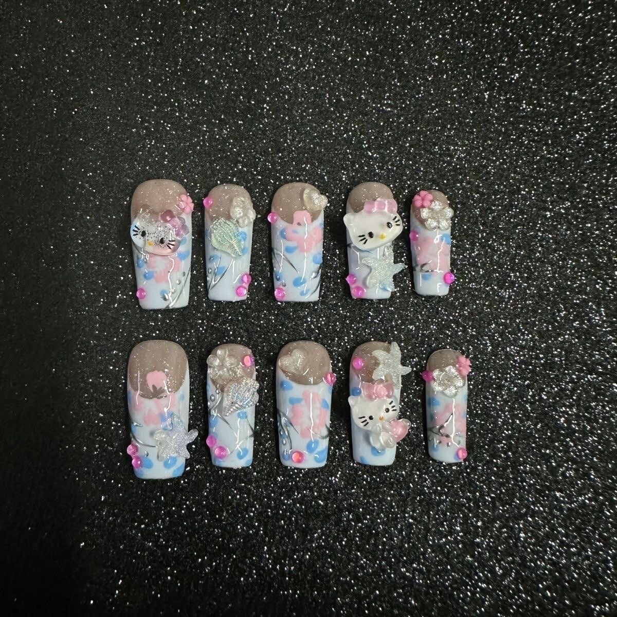 Hello kitty French Flower Handmade Artisan Press On Nails