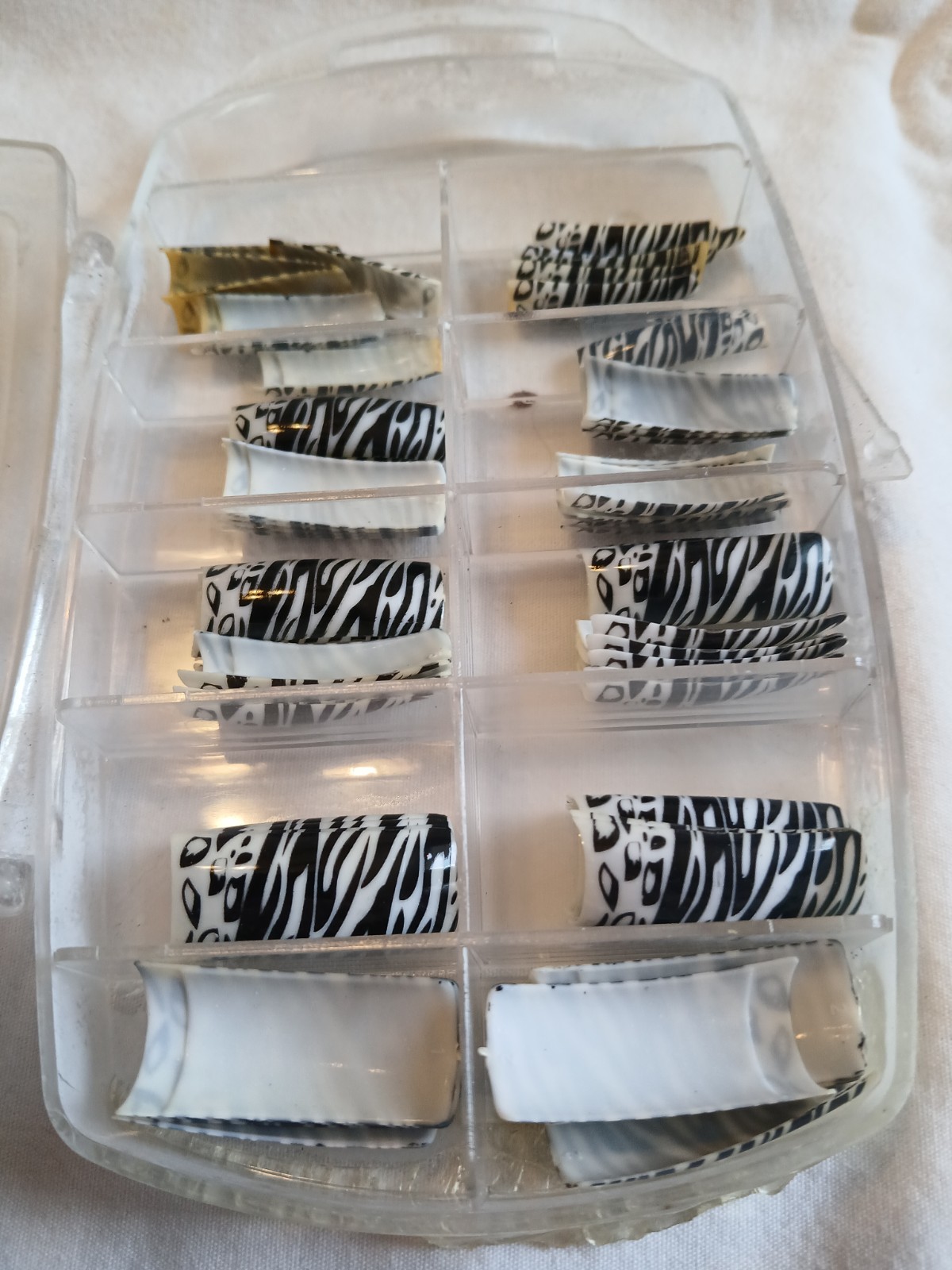 age! Remnant ~75 FAKE PLASTIC SQUARE FRENCH NAIL TIPS ART WHT BLACK ZEBRA JAGUAR