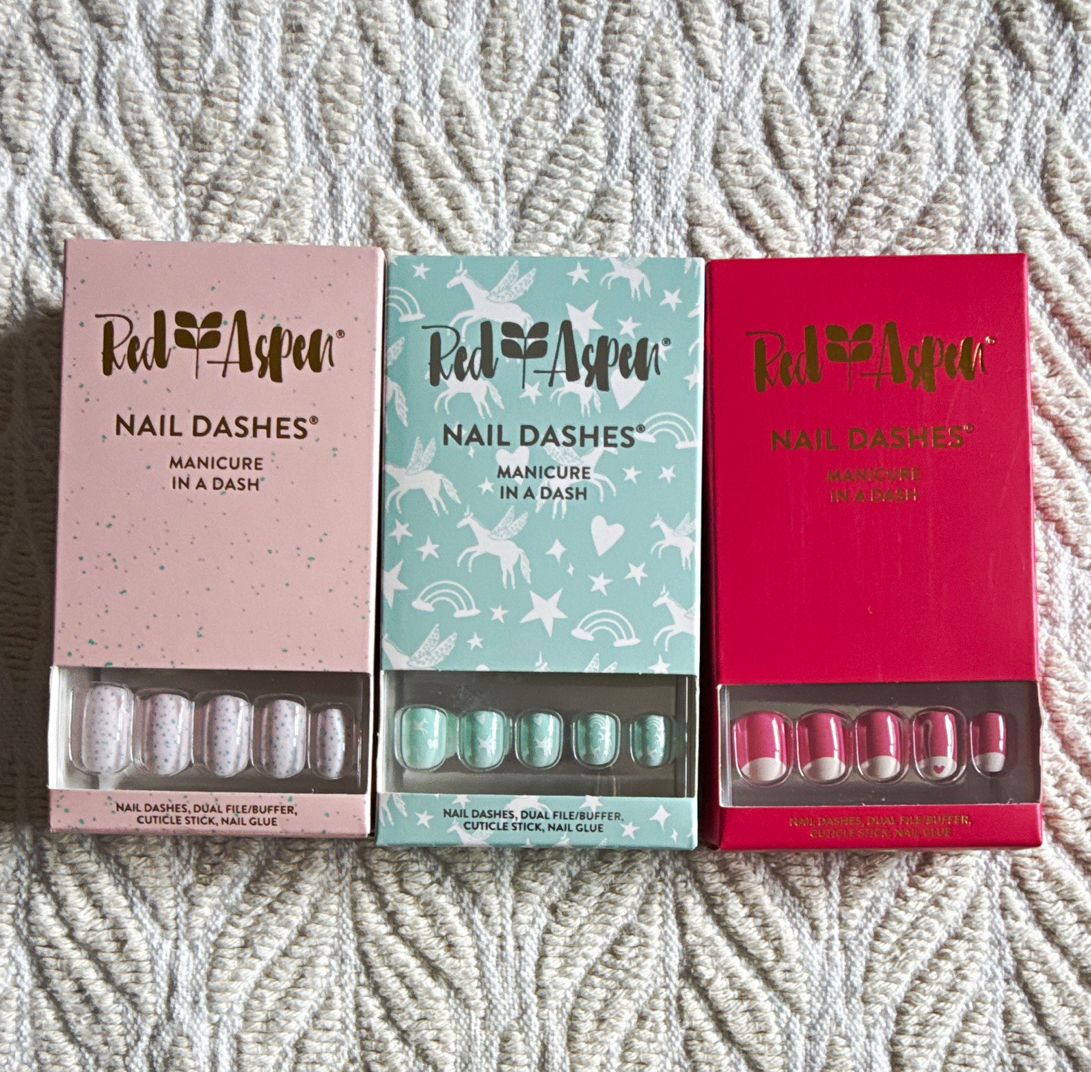 Red Aspen Nail Dashes Press-On Nails Speckled, Mint, Pink bunny Glue Included