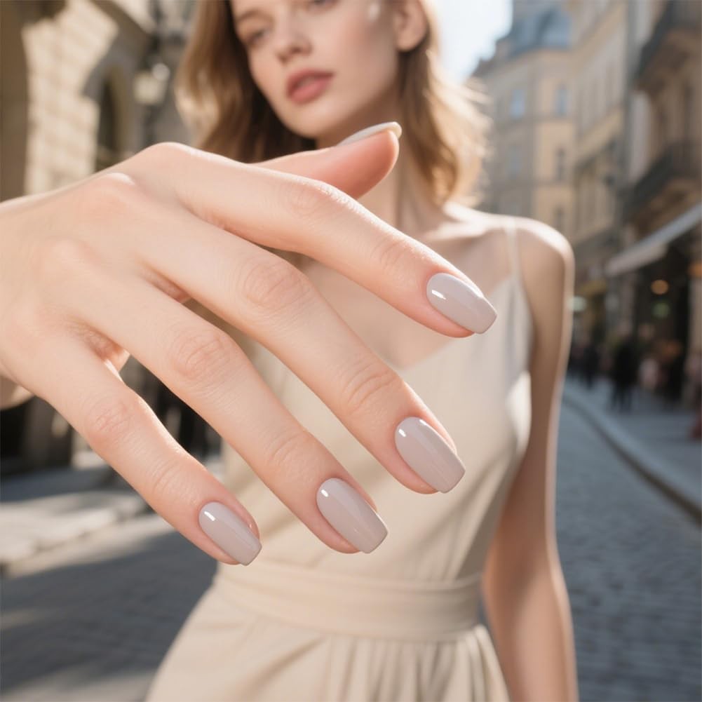 WAFOLOZE White Ombre Short Square Press On Nails, Glossy Acrylic Artificial