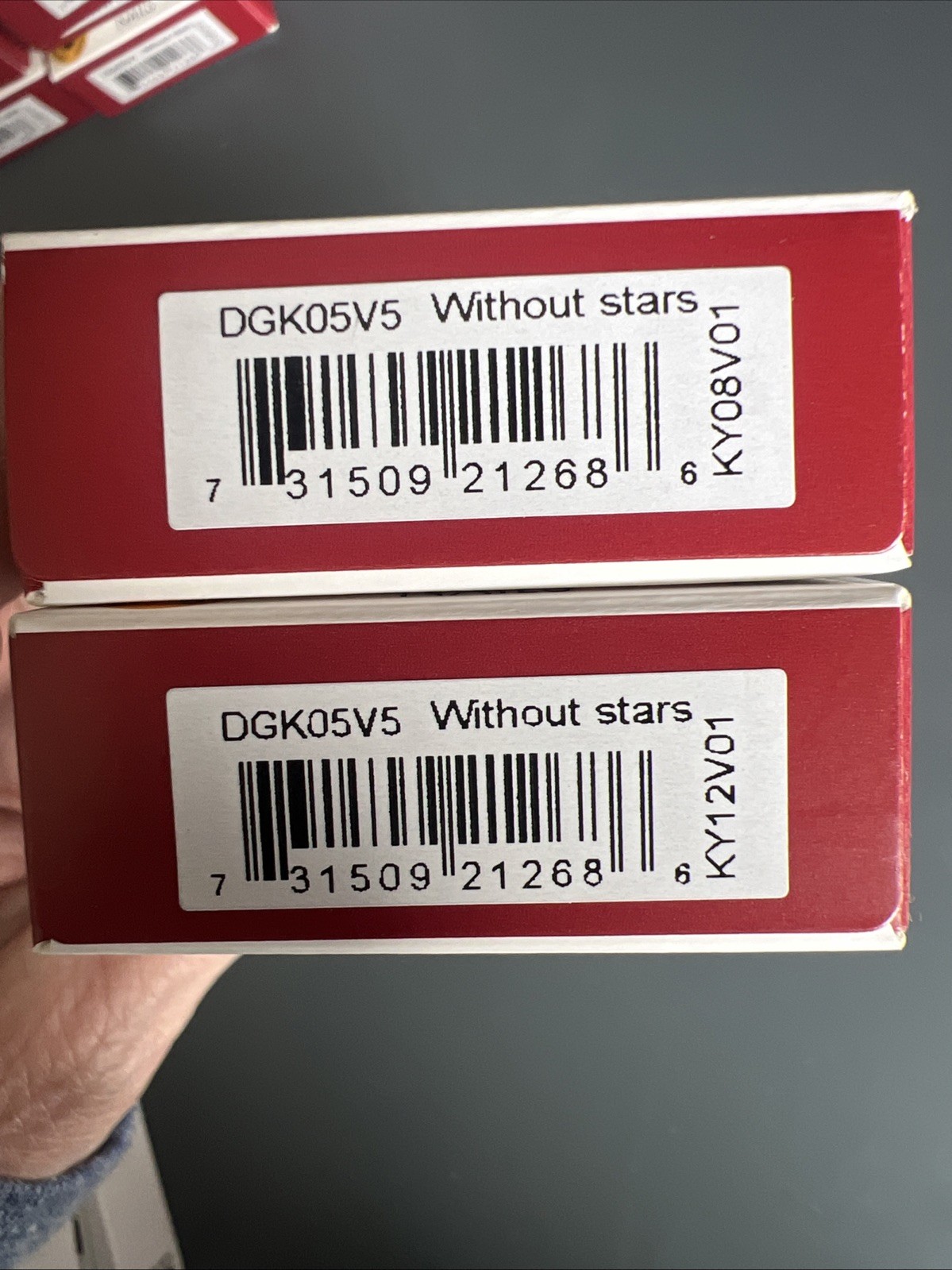 2~Kiss Salon Color SHORT Length Glue On Nails~24 Nails Per Box~NEW~Black~