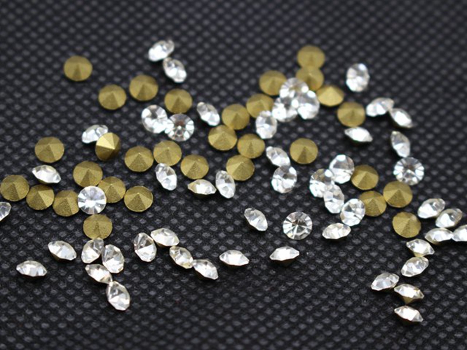 Clear SS4-SS16 Diamond Point back Rhinestones Gems Crystal Chatons Strass