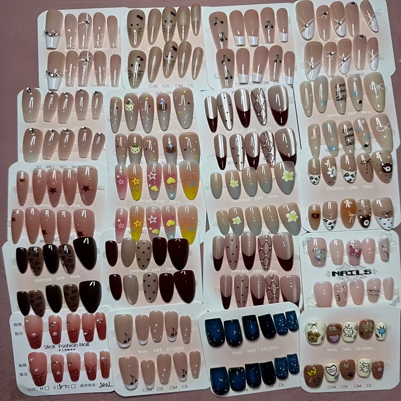 40 Pieces Wholesale Random 4 Pairs of Manual Fake Nail Set, Cute Nail Art