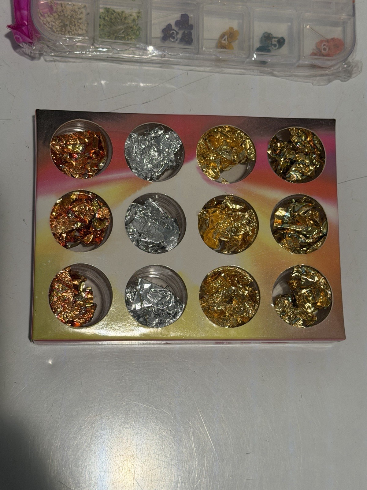 Bundle Nails Art Kit With UV Light And 6 Differents Colors