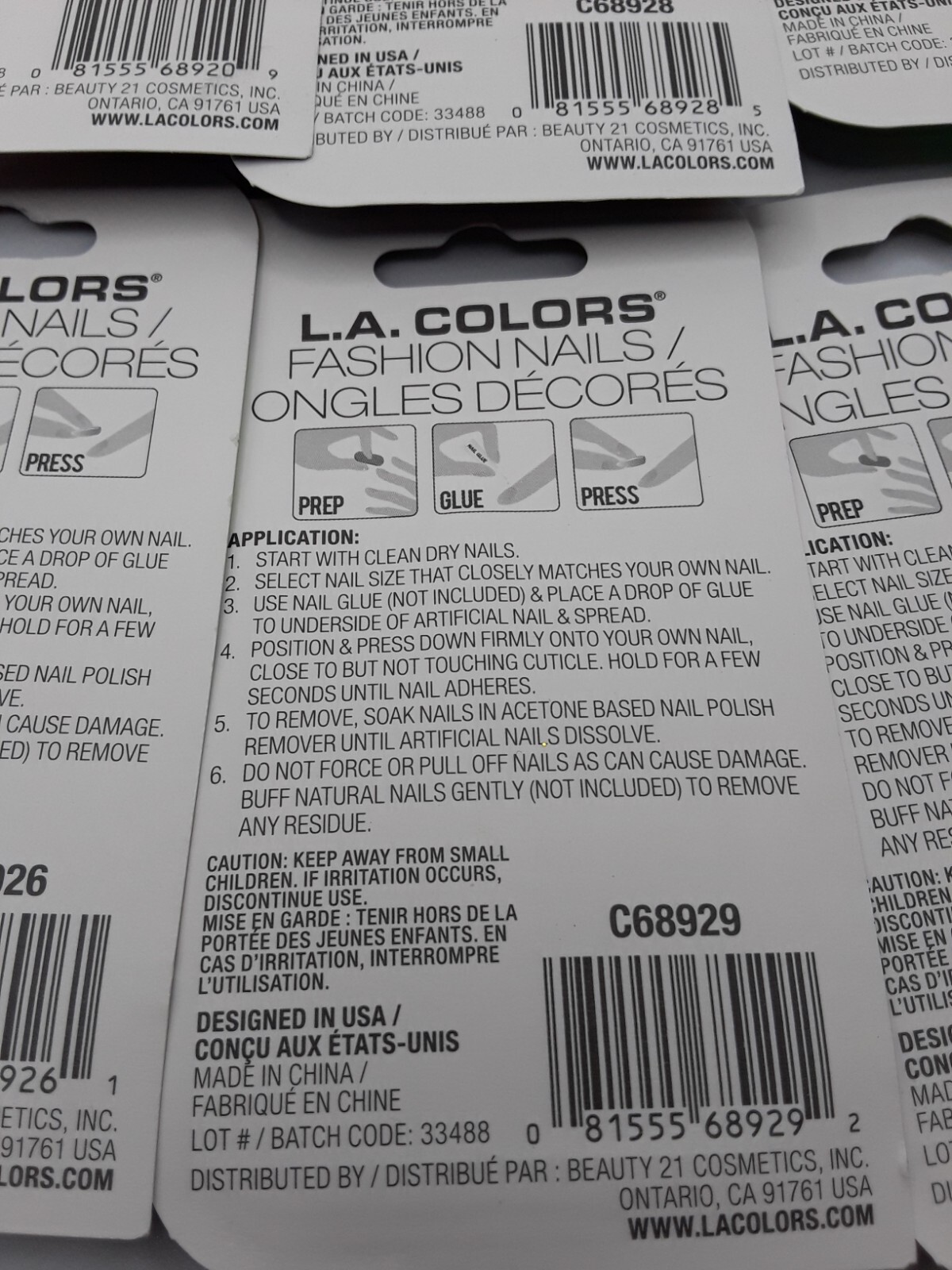 x 6 L.A. COLORS GLOWS IN BLACK LIGHT ARTIFICIAL NAILS