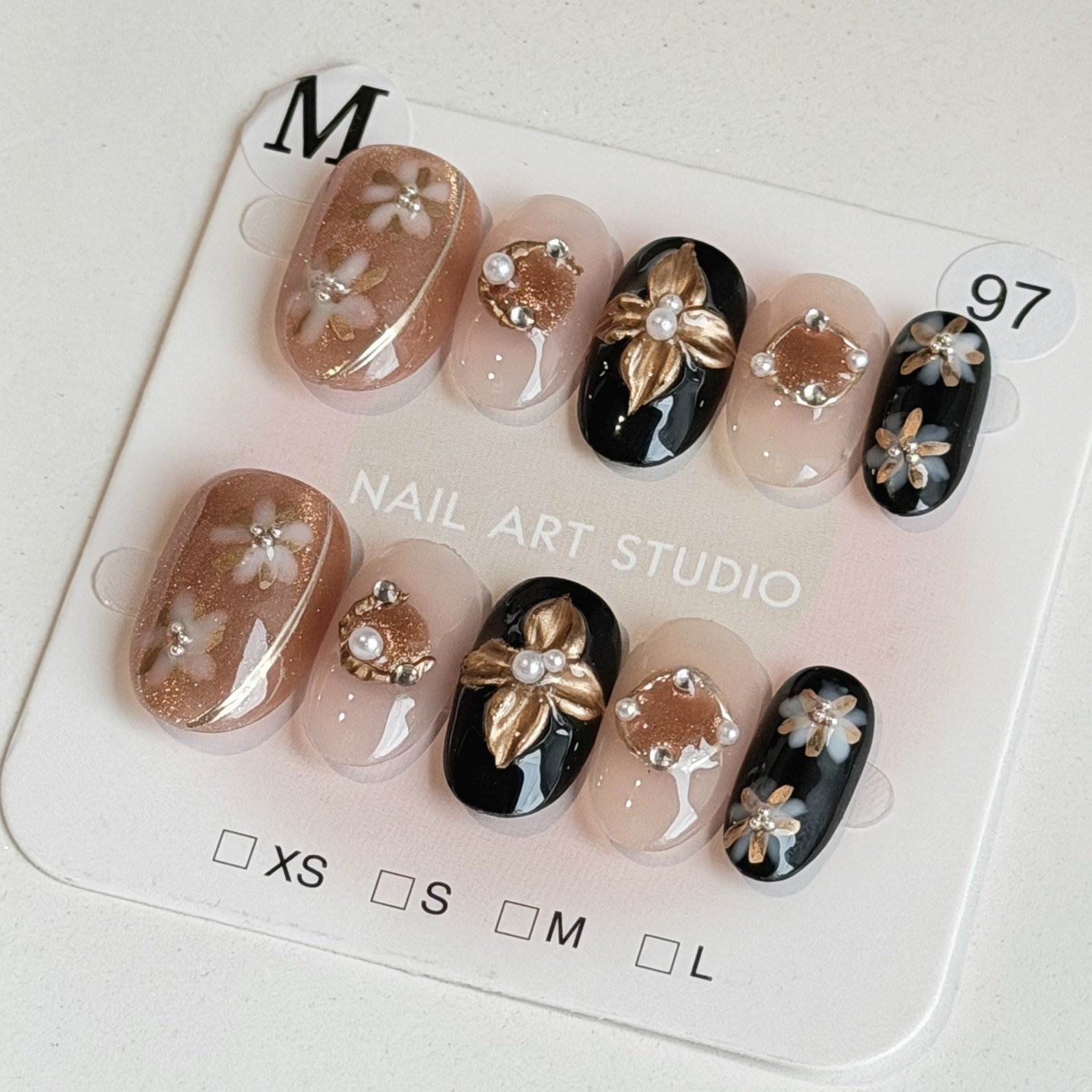 Unique Handmade Press-On Nails Size M | One of a Kind Set, Reusable 97
