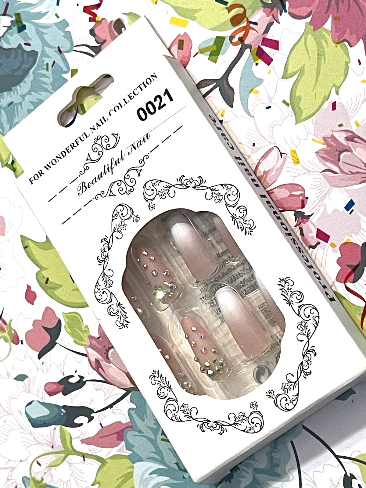For Wonderful Nail Collection NUDE to WHITE OMBRÉ & STONES Press On Manicure NIB