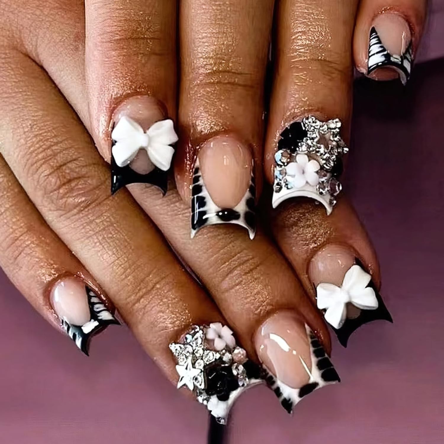 French Tip Press on Nails Short Square Fake Nails with Bow Charms Designs Bla…