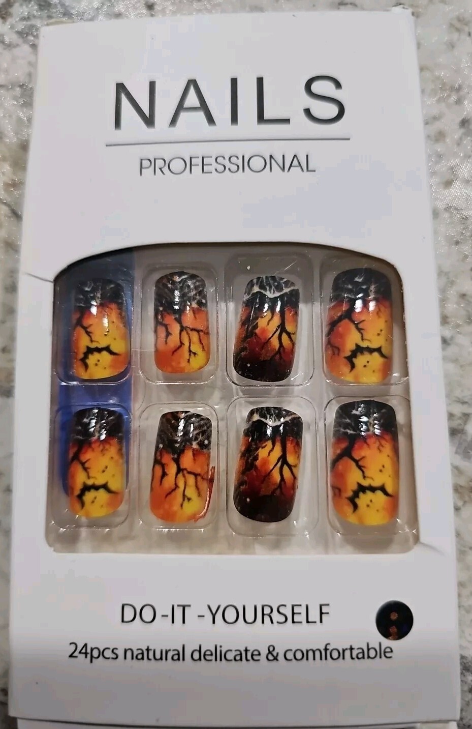 Halloween Fingernails Trees, Bats, Spooky Middle Length Black & Orange Reusable