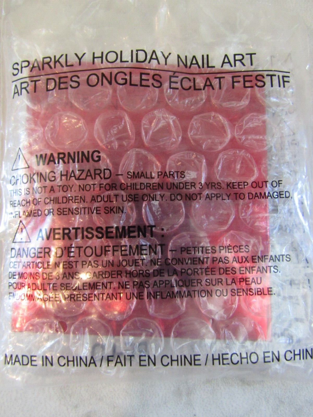 Avon Sparkly Holiday Nail Art– 15 Nail Art Clusters