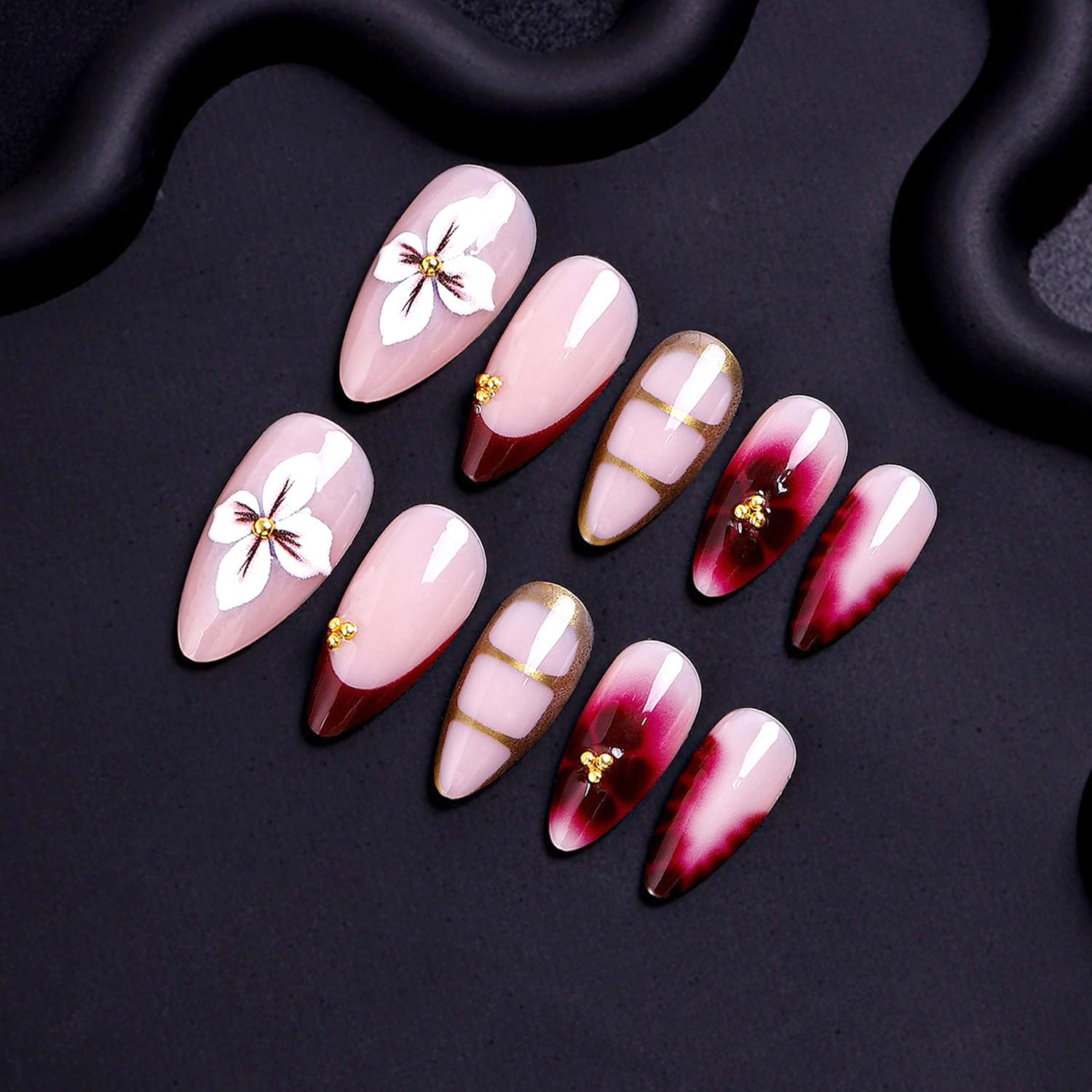 24Pcs Purple Flower Press on Nails Medium Length Almond Fake Nails Cute Flower F