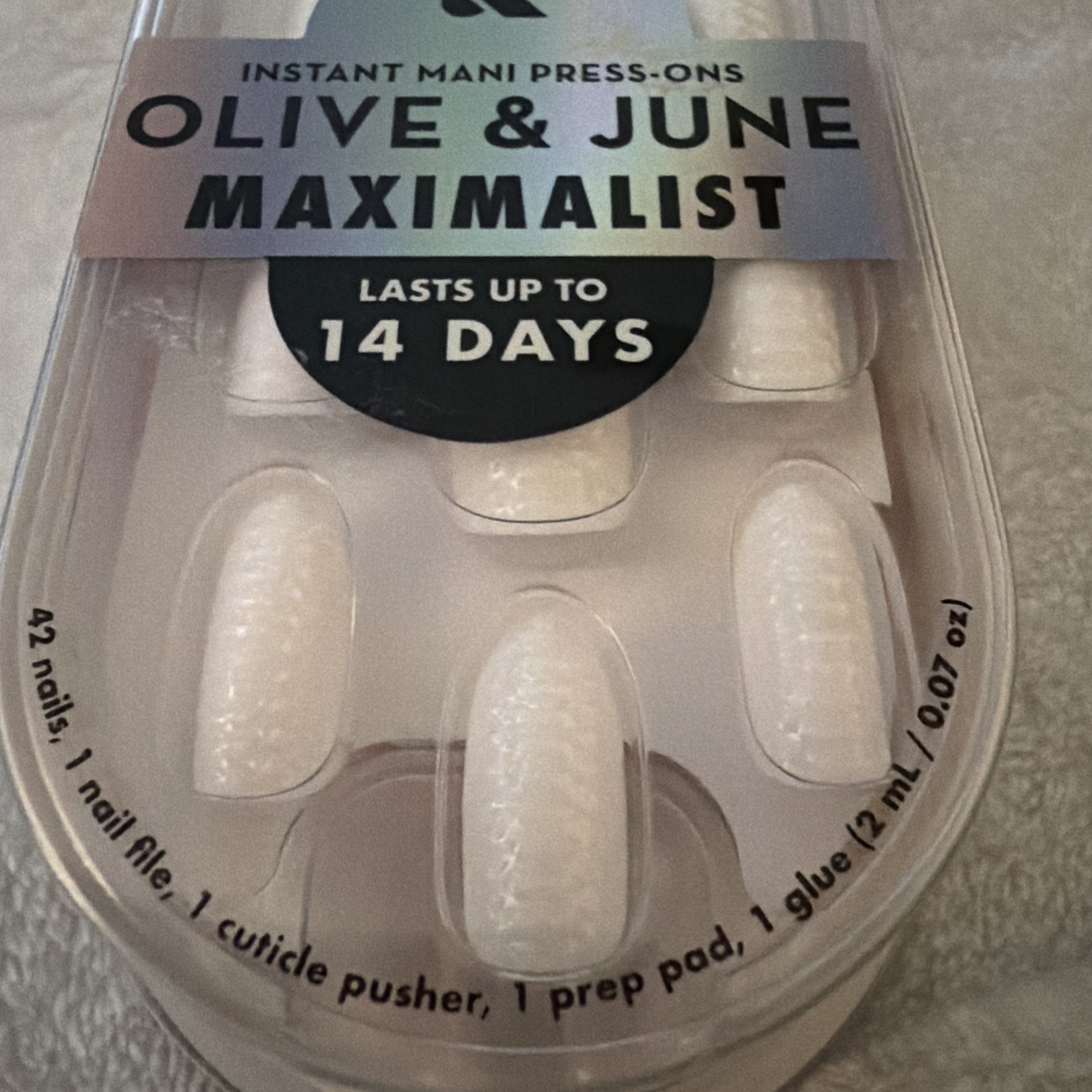 O live & June Maximalist Oval Medium Faux Snakeskin