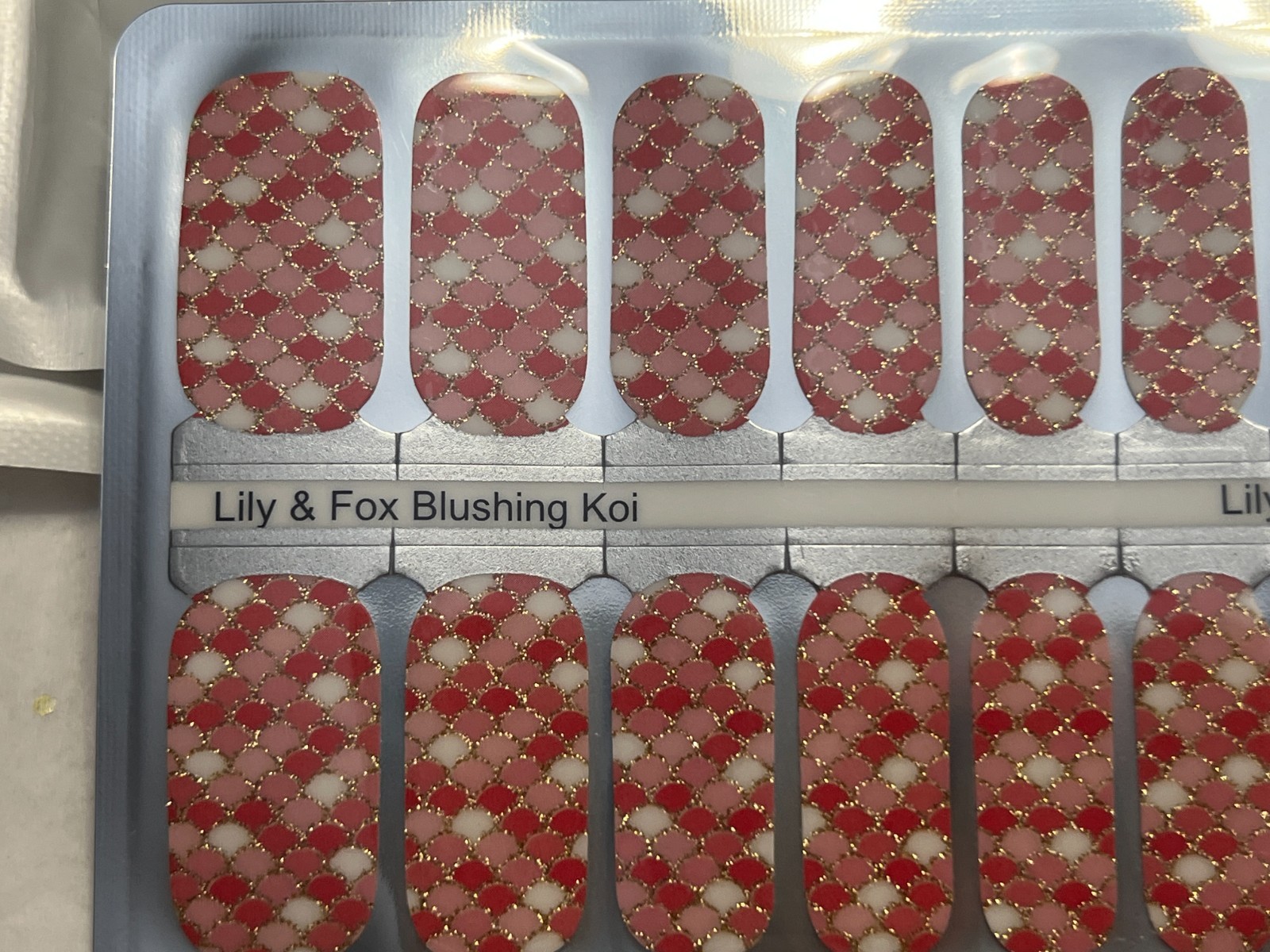 1 SET Lily and Fox Nail Wraps Stickers Self Stick Manicure Sealed Blushing Koi