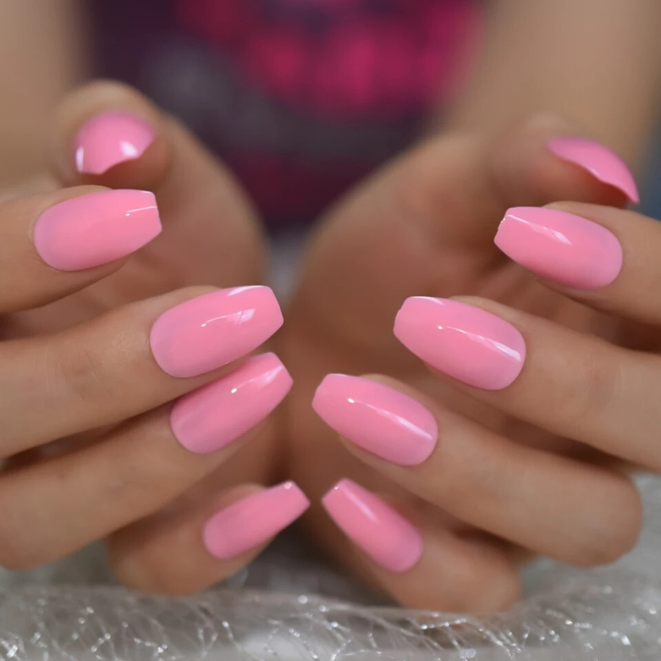 24 Medium Press on nails kit w glue bright pink coffin barbie