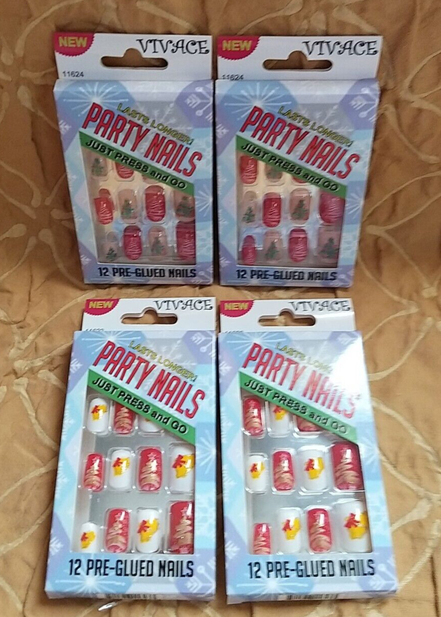 Christmas Fake Nails Press on Nails Short Square Nails Set of 4Packs